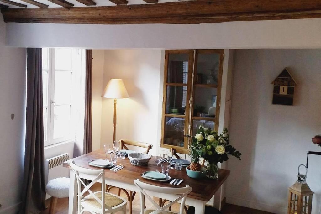 Apartment Pause Chez Julien, Lumineux Et Idealement Situe!